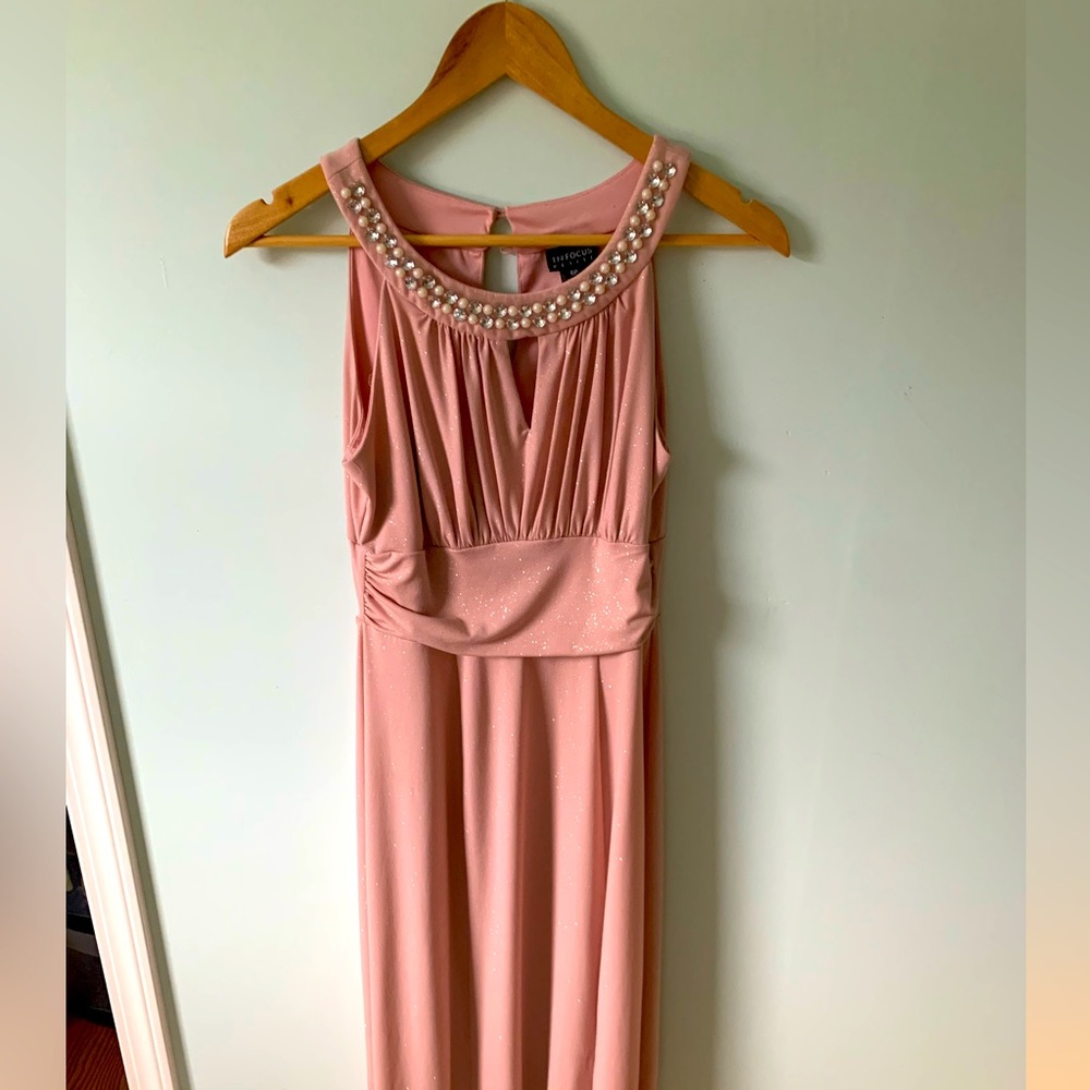 Pink sparkly dress. En focus petite size 6p